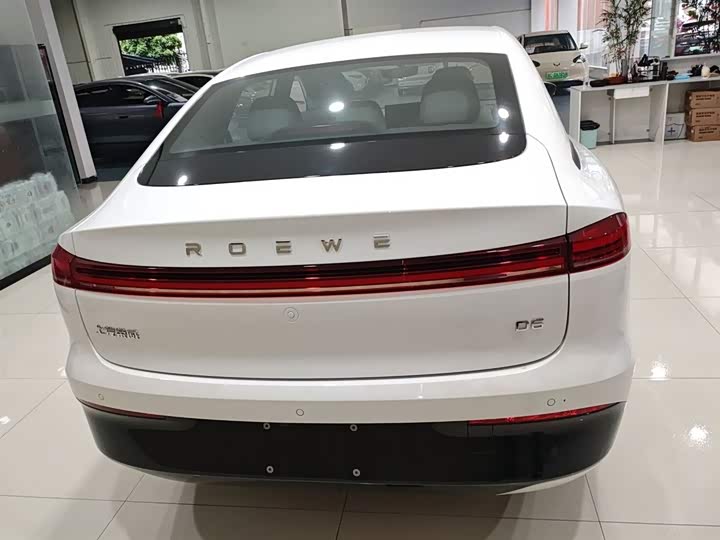 Roewe D6 2025 2025款 450km 尊享版