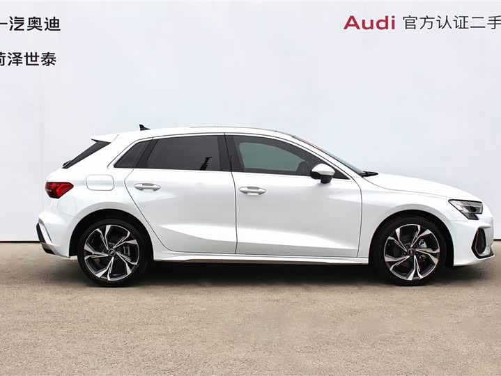 Фото 2 - Audi A3