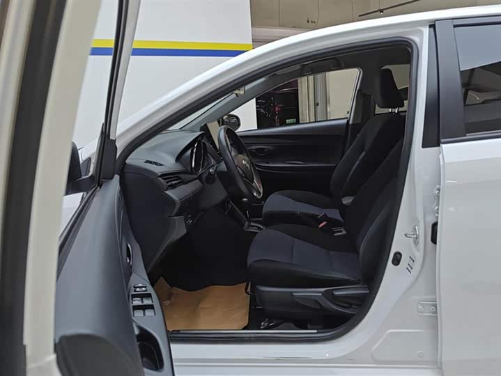 Toyota Yaris L Hatchback 2022 2022款 1.5L CVT领先PLUS版