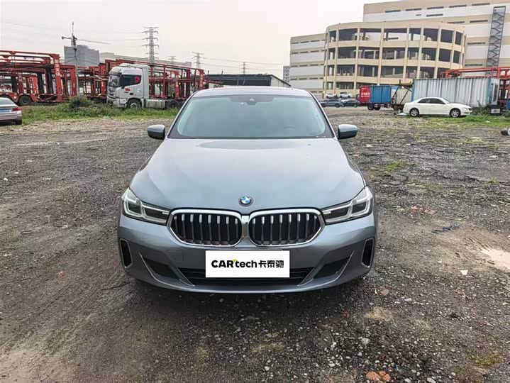 Фото 2 - BMW 6 Series GT