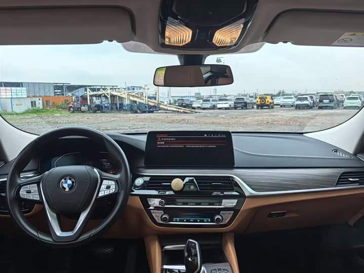 Фото 5 - BMW 6 Series GT