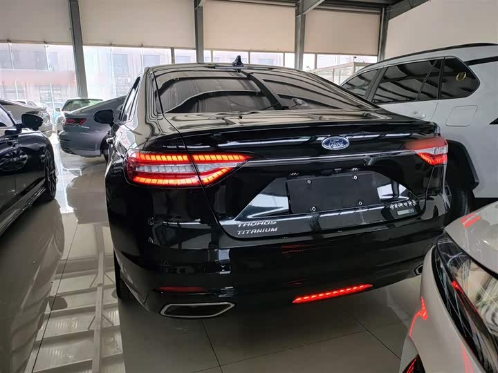 Ford Taurus 2019 2019款 EcoBoost 245 尊享版