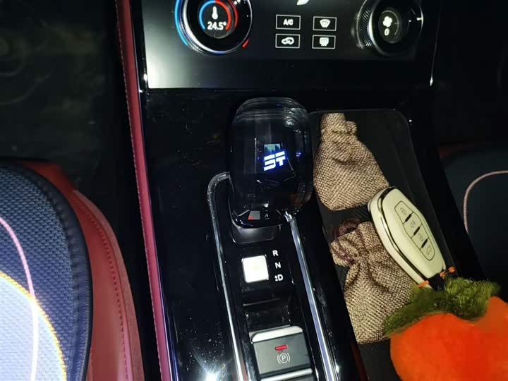 Jetour X70 Plus 2025 2025款 1.5T 豪华版 5座