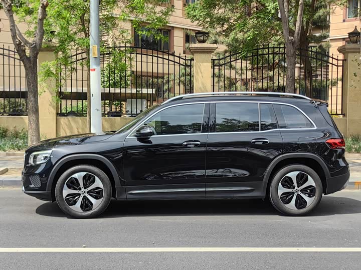 Mercedes-Benz GLB-Class 2022 2022款 GLB 200 时尚型
