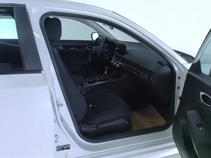 Фото 8 - Honda Civic