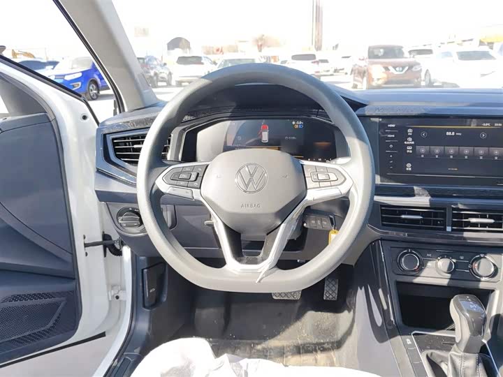 Photo 7 - Volkswagen Lavida