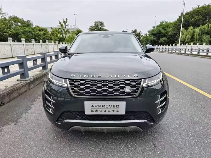 Land Rover Range Rover Evoque L 2026 2026款 揽胜极光 L SE
