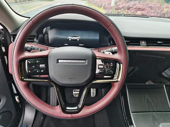 Land Rover Range Rover Evoque L 2026 2026款 揽胜极光 L SE