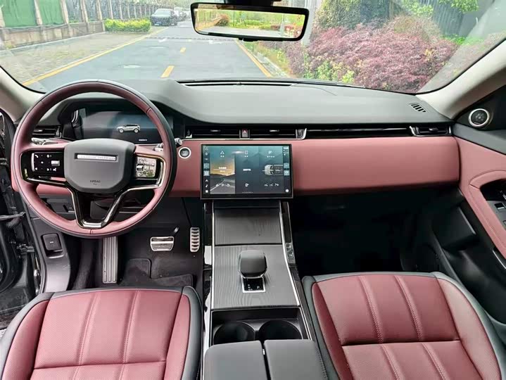 Land Rover Range Rover Evoque L 2026 2026款 揽胜极光 L SE