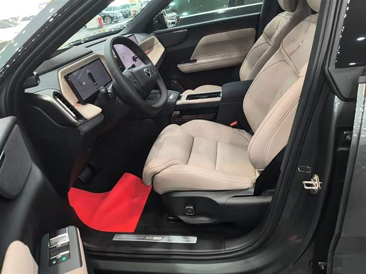 Volvo XC70 Hybrid 2026 2026款 四驱超长续航Ultra