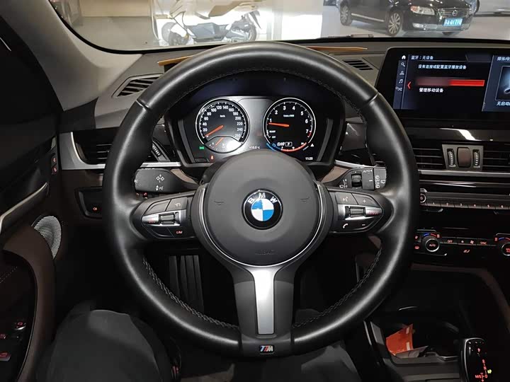 Zdjęcie 7 - BMW X1