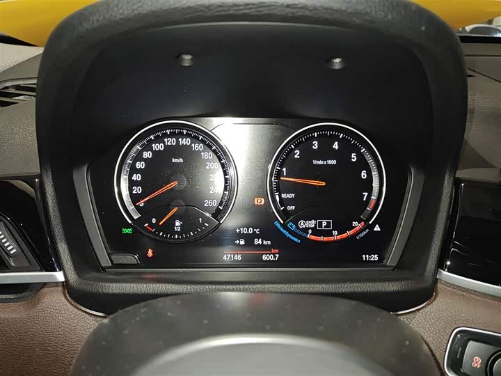 Zdjęcie 8 - BMW X1