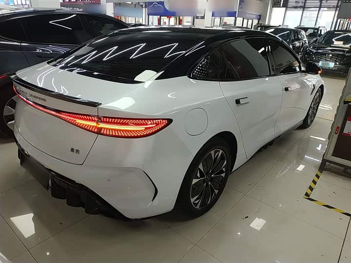 Фото 7 - BYD Seal