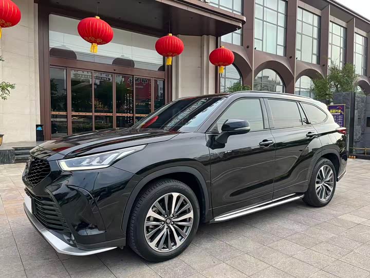 Toyota Crown Kluger 2024 2024款 2.5L HEV四驱尊贵版