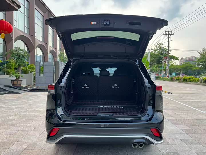 Toyota Crown Kluger 2024 2024款 2.5L HEV四驱尊贵版