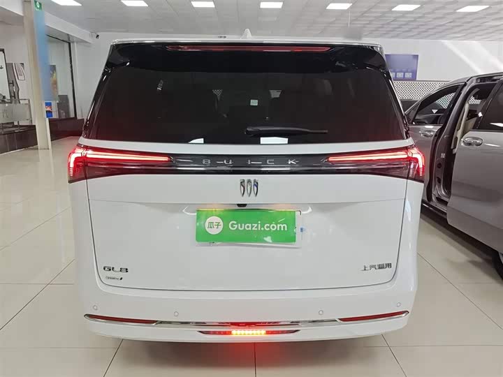 Buick GL8 Hybrid 2025 2025款 陆尚 先享版
