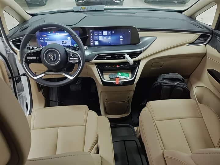 Buick GL8 Hybrid 2025 2025款 陆尚 先享版