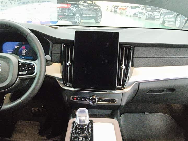 Volvo S90 2026 2026款 B5 智远豪华版