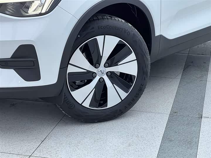 Volvo XC40 2024 2024款 B3 智远豪华版