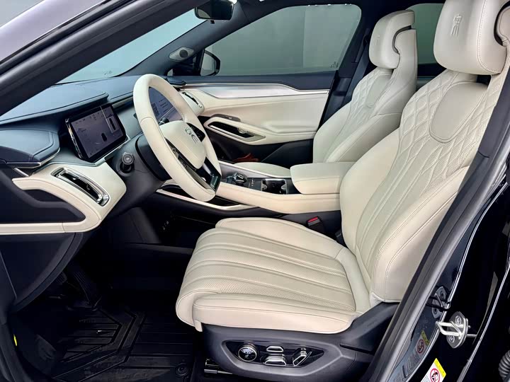 Фото 6 - BYD Song L