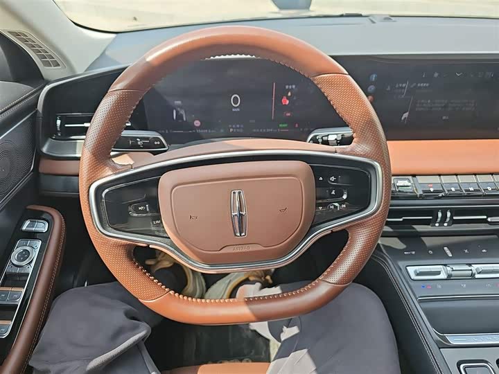 Lincoln Z (Zephyr) 2024 2024款 2.0T 两驱尊尚混动版