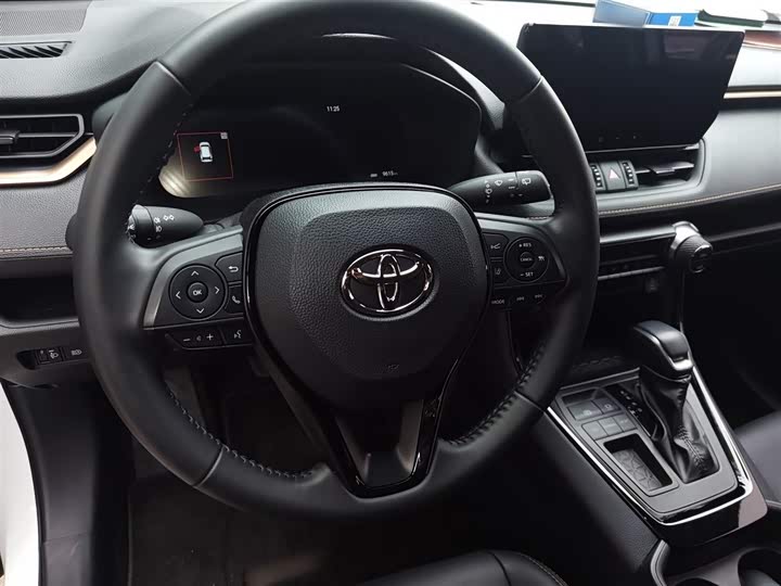 Toyota Wildlander 2024 2024款 2.0L CVT两驱豪华PLUS版