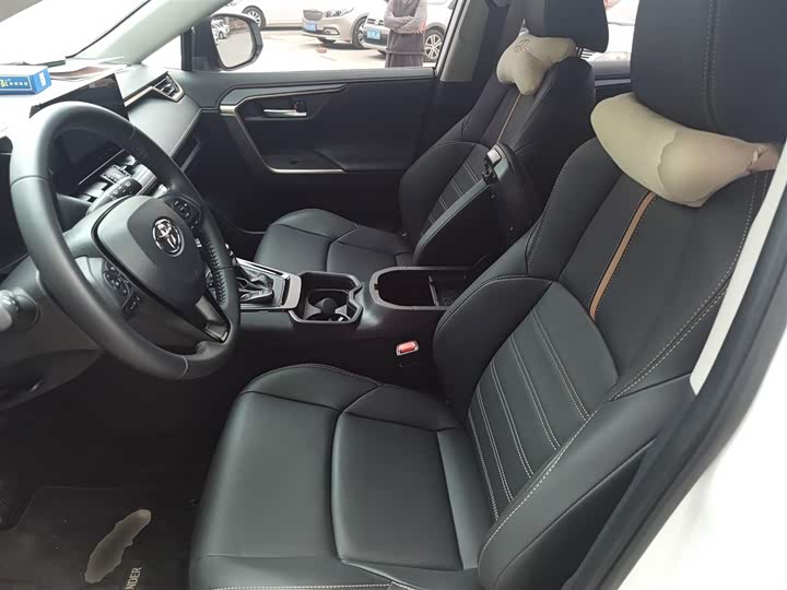 Toyota Wildlander 2024 2024款 2.0L CVT两驱豪华PLUS版
