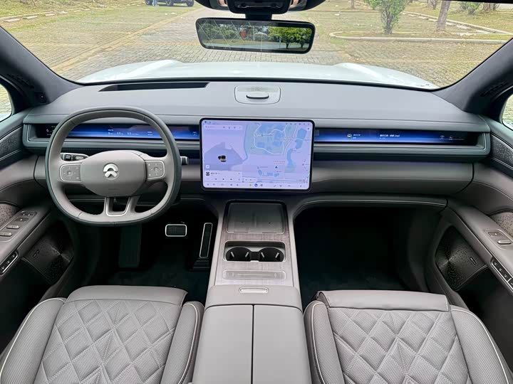 Nio ES8 2026 2026款 六座行政豪华版