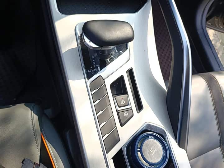 Geely Coolray 2024 2024款 1.5T DCT 龙腾