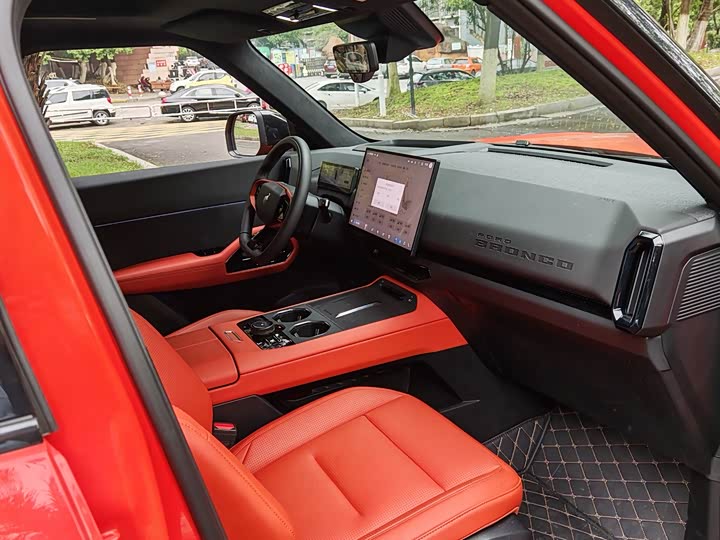 Фото 6 - Ford Bronco EV/Hybrid