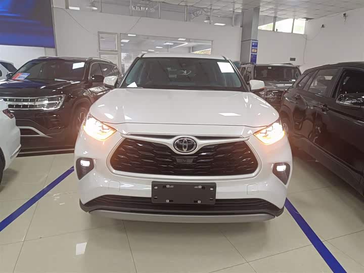Toyota Highlander 2024 2024款 2.5L智能电混双擎两驱精英版 5座