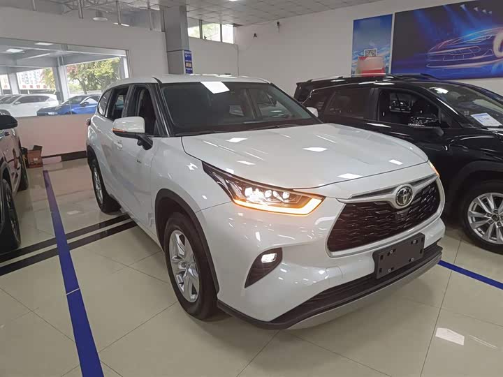 Toyota Highlander 2024 2024款 2.5L智能电混双擎两驱精英版 5座