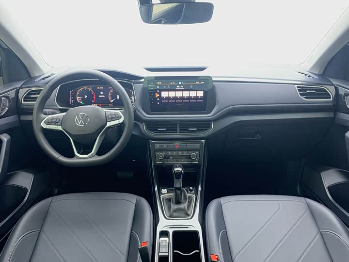 Volkswagen Tharu 2026 2026款 新锐 300TSI 锐享版