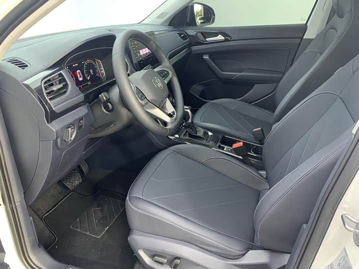 Volkswagen Tharu 2026 2026款 新锐 300TSI 锐享版