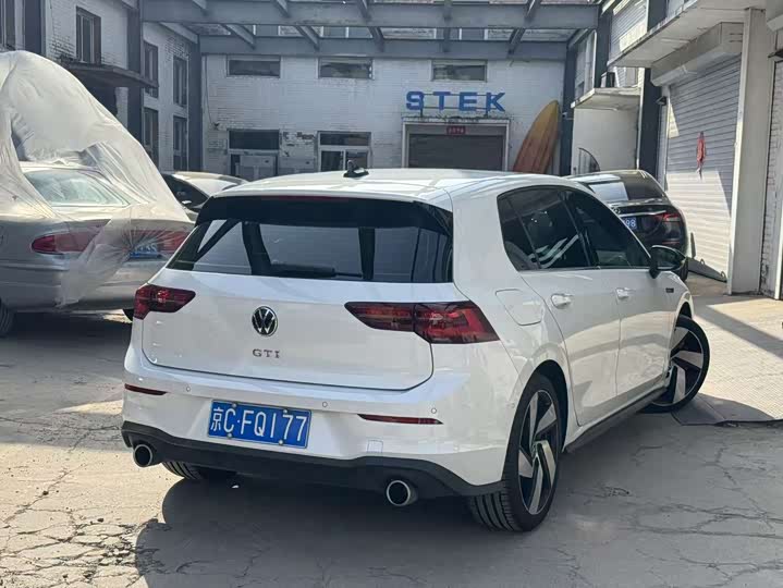 Volkswagen Golf GTI 2023 2023款 380TSI DSG GTI