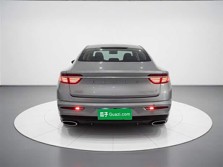 Фото 6 - Geely Preface