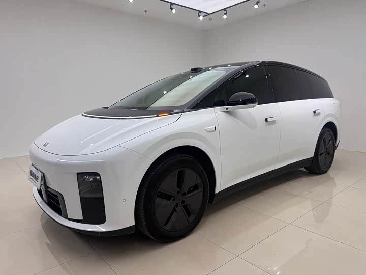 LiXiang i8 2025 2025款 标准版