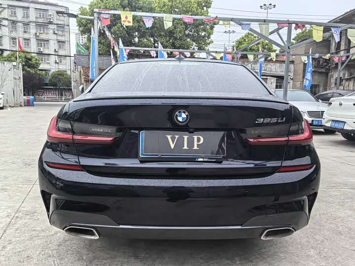 Фото 9 - BMW 3 Series