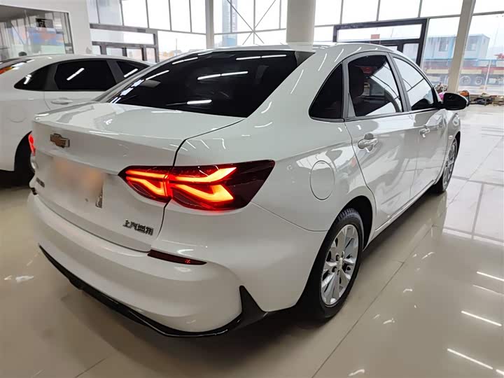 Chevrolet Monza 2023 2023款 1.5L 双离合乐享版