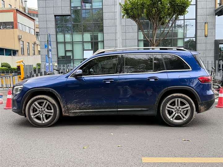 Фото 3 - Mercedes-Benz GLB-Class