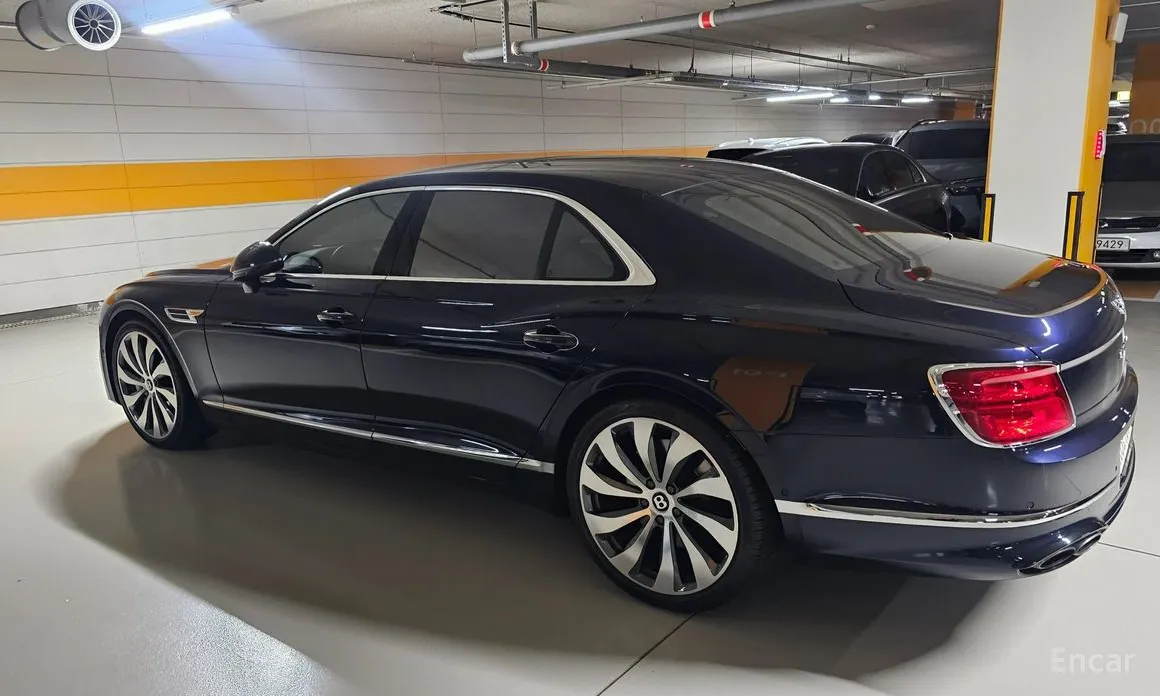 Bentley Flying Spur 2020 4.0