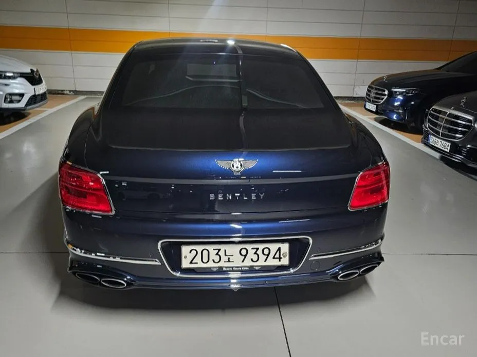 Bentley Flying Spur 2020 4.0