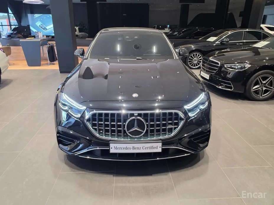Фото 3 - Mercedes-Benz E-Class