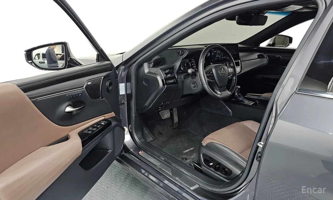 Lexus ES 2018 Executive