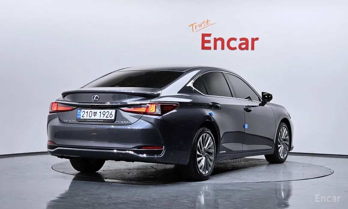 Lexus ES 2018 Executive