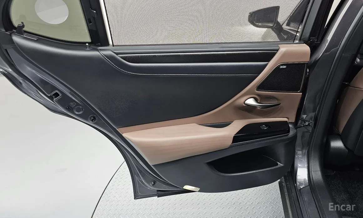 Lexus ES 2018 Executive