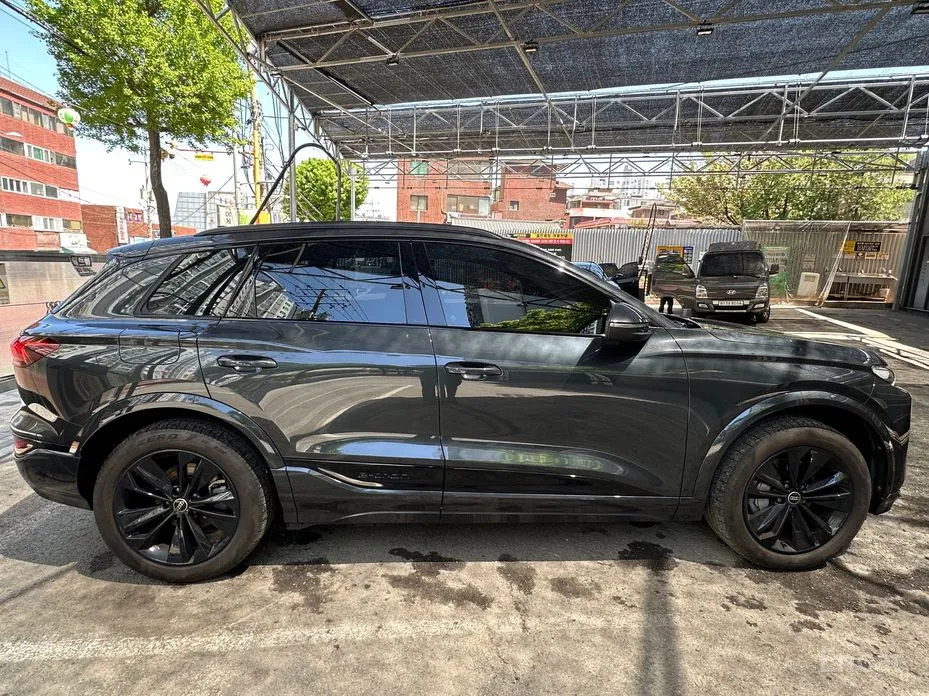 Фото 6 - Audi Q6 e-tron