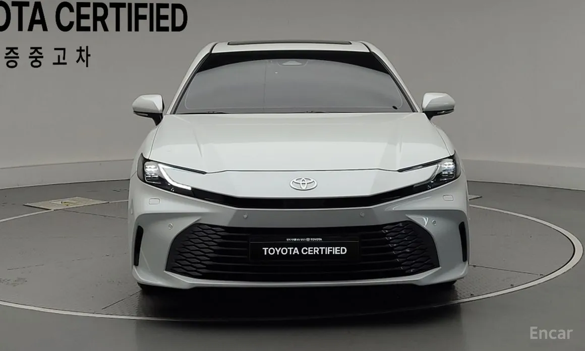 Toyota Camry 2024 2.5 XLE Hybrid