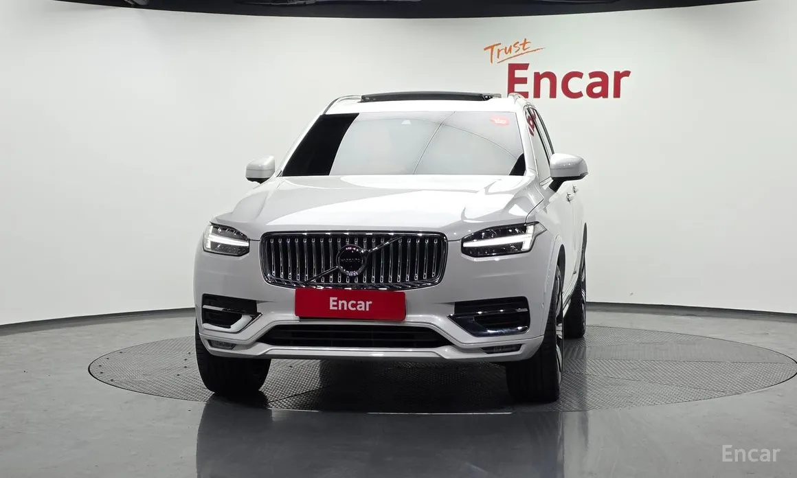 Фото 3 - Volvo XC90