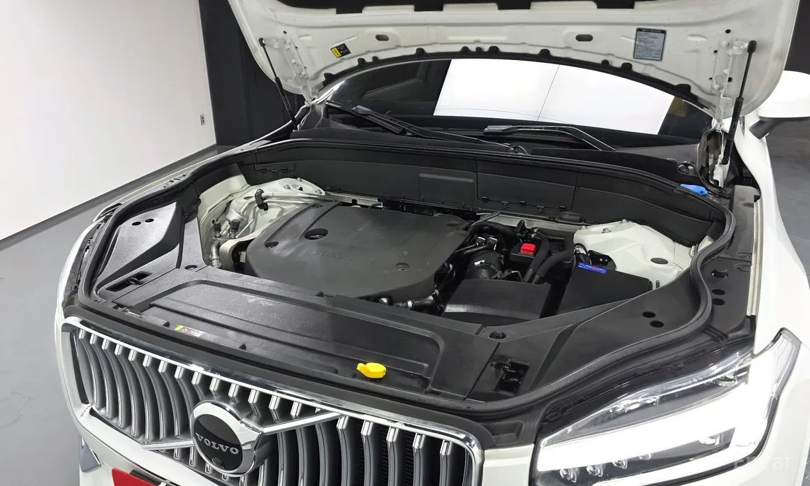 Фото 6 - Volvo XC90